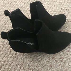 Black ankle boots